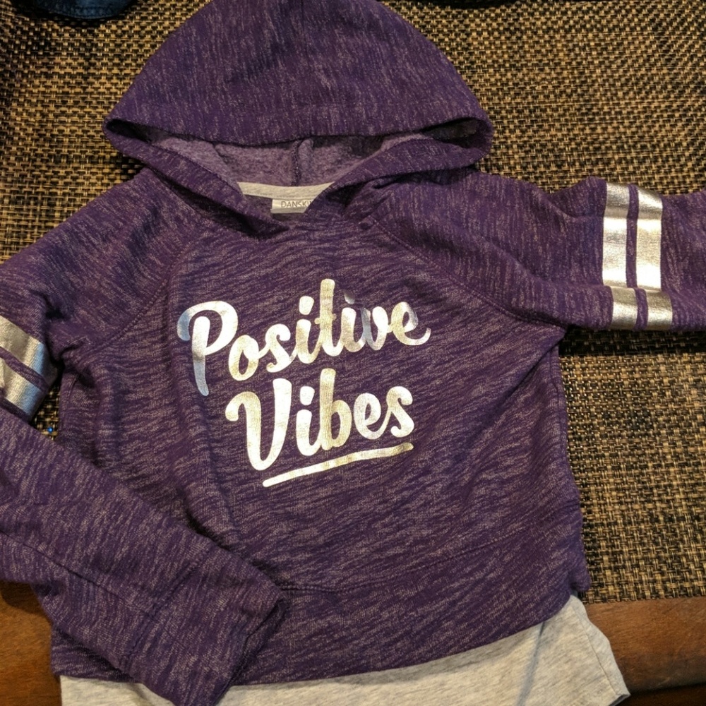 Girls size 4-5 Danskin hoodie